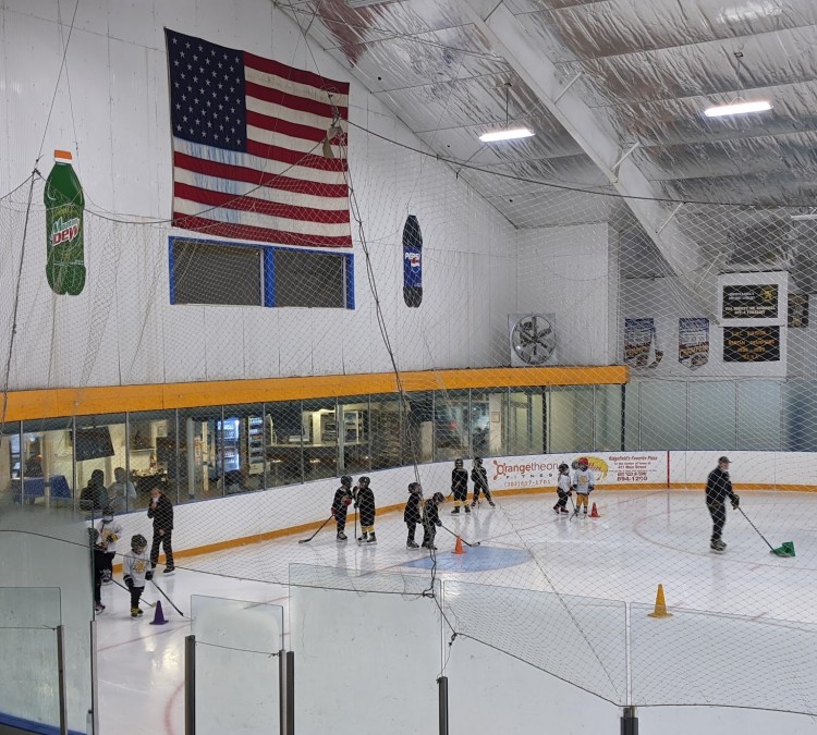 Winter Garden Ice Arena (Ridgefield,&nbspCT)